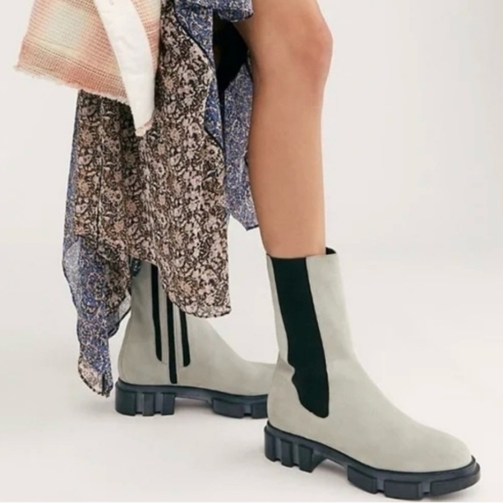 Free People Chelsea Taupe Lug Sole Leather Suede Chunky Boot